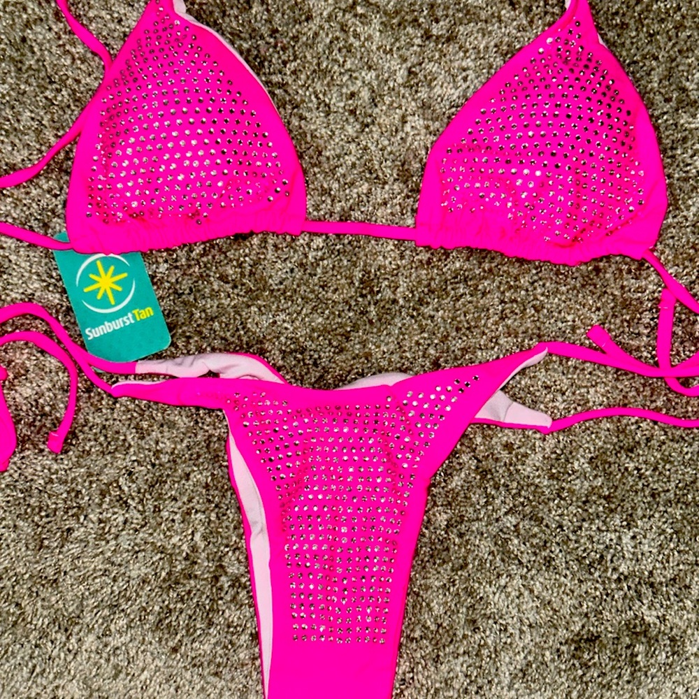 SUNBURST TAN PINK RHINESTONE L BATHING SUIT